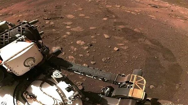 取消带回!NASA疑找到火星生命:但回收成本超一艘航空母舰