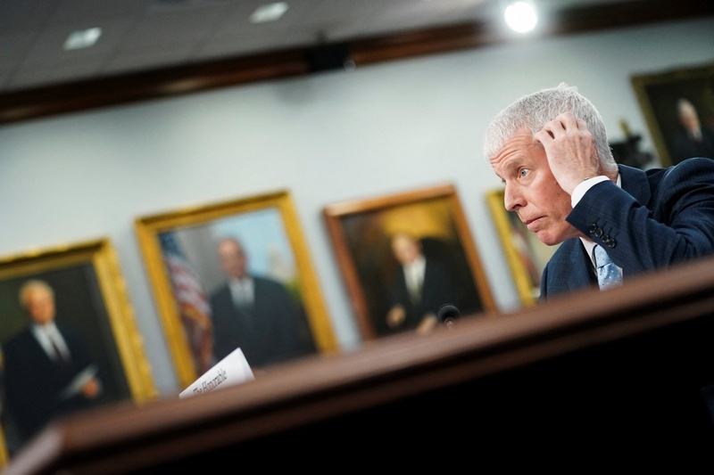 4月15日，美国能源部长克里斯·赖特在国会接受质询 东方IC