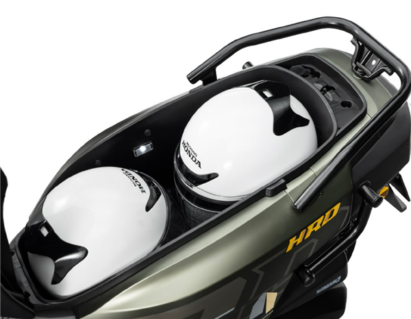 撞脸台铃电动车 五羊本田HRD125水冷踏板预售：1.298万起