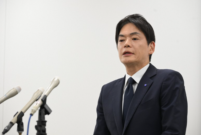 8月14日,山中竹春接受记者采访 图源:日媒