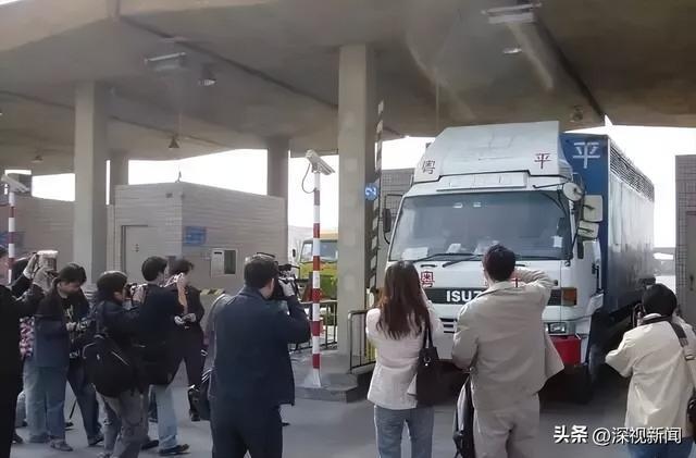 2004年,香港CEPA第一票货物在皇岗口岸进口