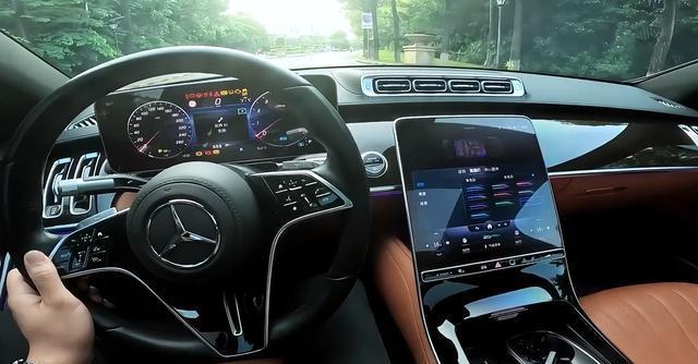 狂飙两百公里，先开享界S9再换奔驰S400，实测差距一目了然！-有驾