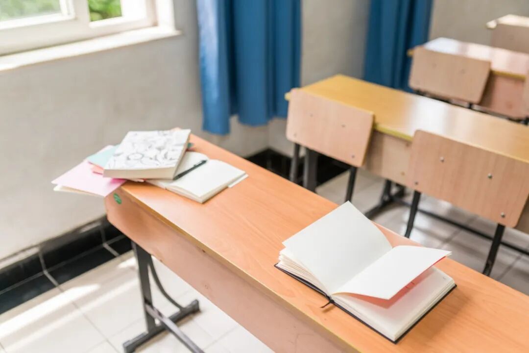 摄图网_500406466_学校学习毕业考试_(企业商用).jpg
