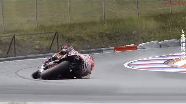 张雪机车赛夺冠，马奎斯68度压弯引热议