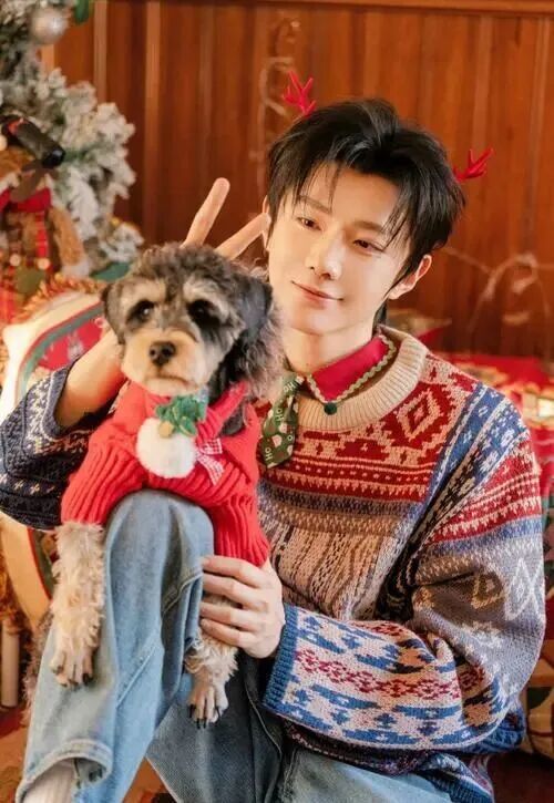 青年演员郝熠然