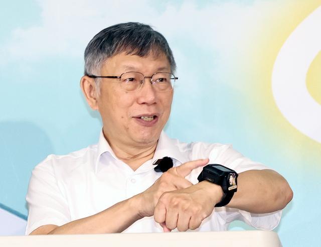 蒋万安启动全台辅选,柯文哲:沈伯洋弱到蒋没有一点压力
