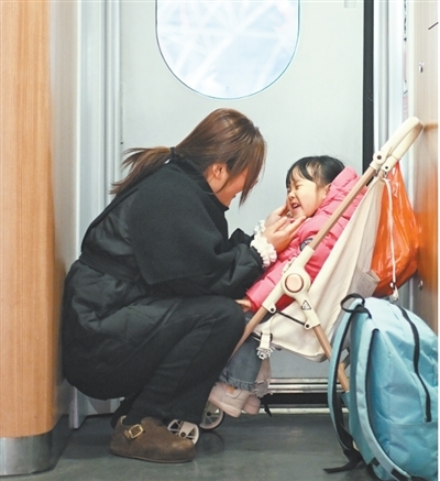 春运图景不断焕新（新时代画卷）