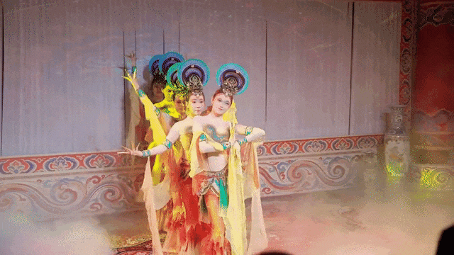 我的文件(25).gif
