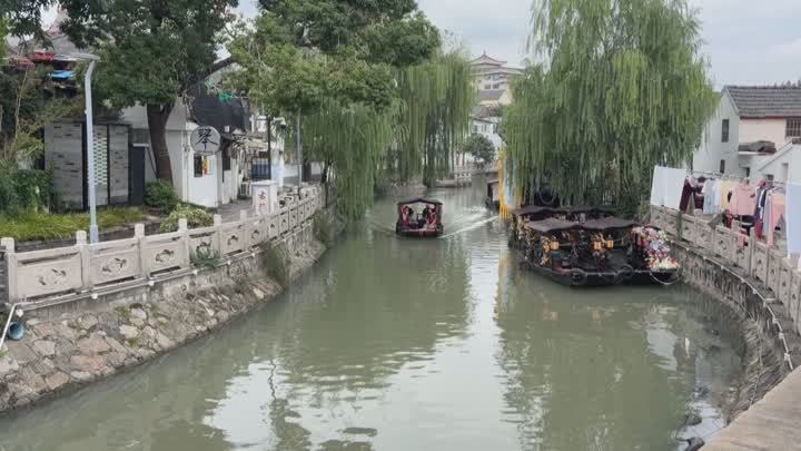 水陆漫游焕新广陵古城 国庆街巷微度假火爆出圈(1).jpg