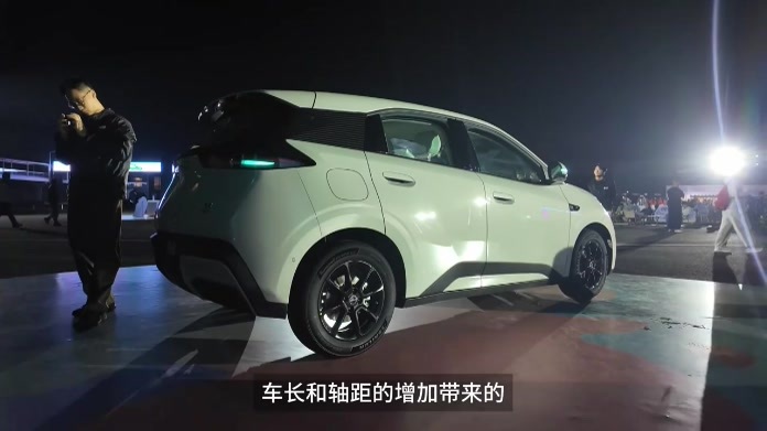 置换价6.29万元起，小车变大车！比亚迪第二代海鸥有点儿狠