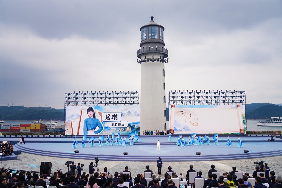 家住长江边1.JPG