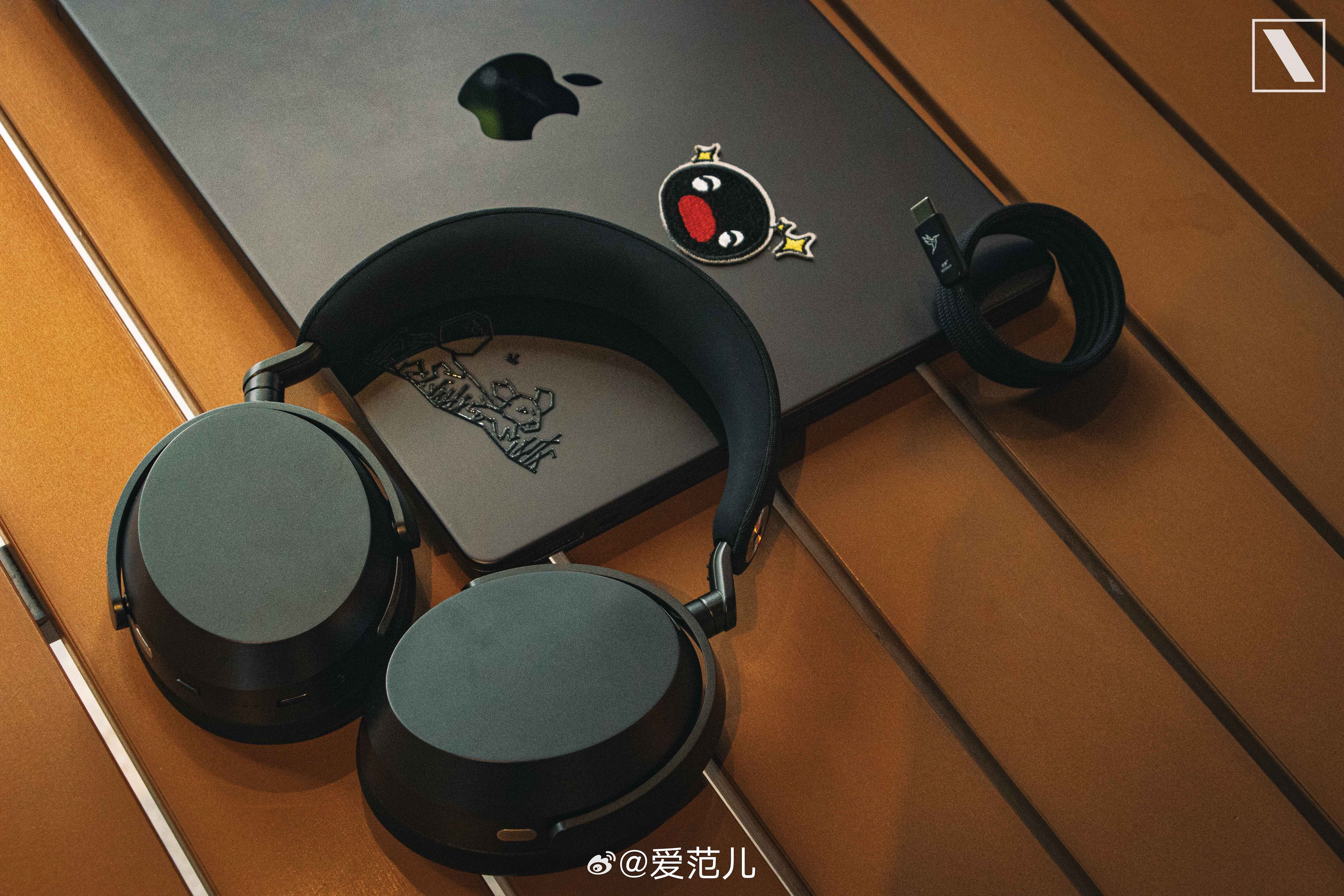 #爱范儿图赏#|一副很「森海塞尔」的旗舰头戴耳机 MOMENTUM