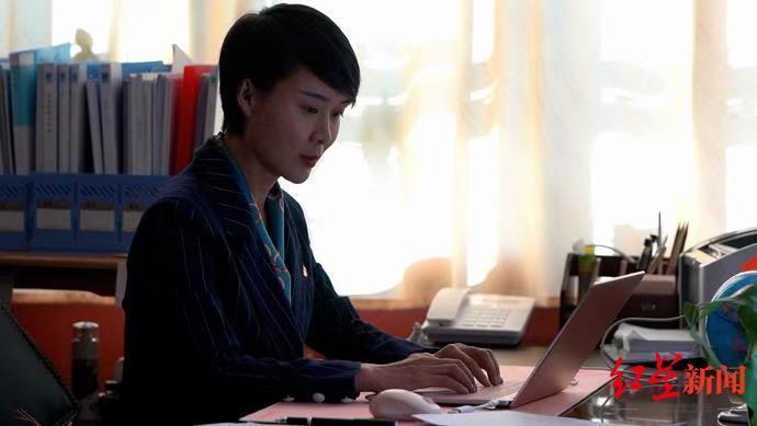 ▲贺娇龙 资料图片