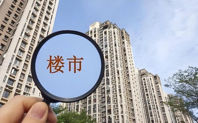 同一周，上海两套房：一套30平235万成交，一套每平降6000没人看
