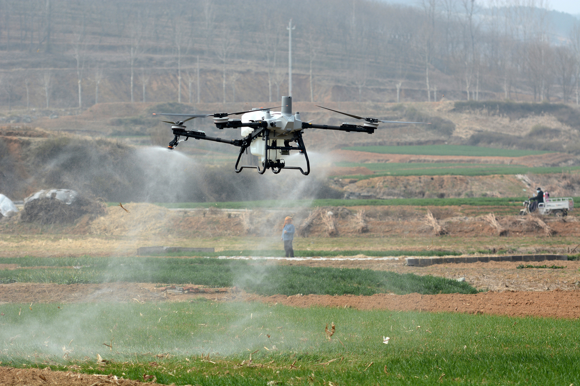 无东谈主机植保