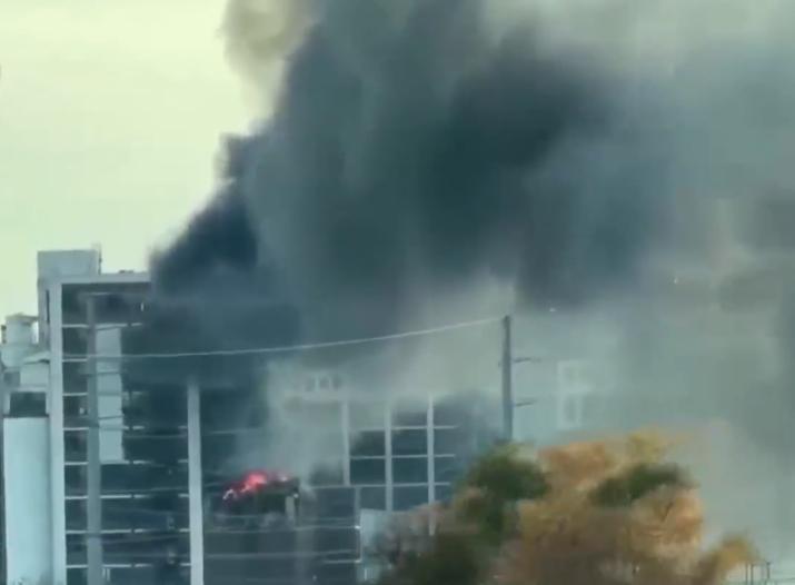 美国一桂格燕麦工厂爆炸，全球规模最大燕麦加工厂爆炸 当地时间24日，