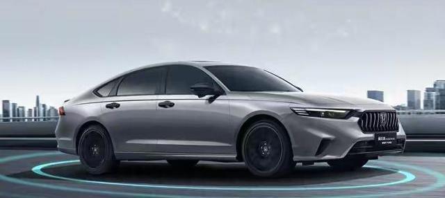 预算13万不看网红车，我提了英仕派，这才叫B级车底盘！-有驾