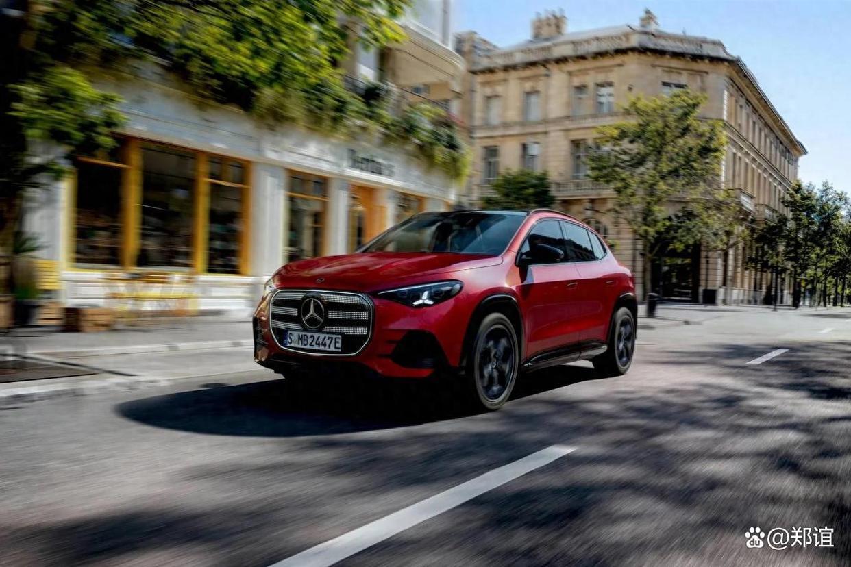 奔驰第三代紧凑型 SUV GLA 正式发布,轴距加长、搭载全新动力总成
