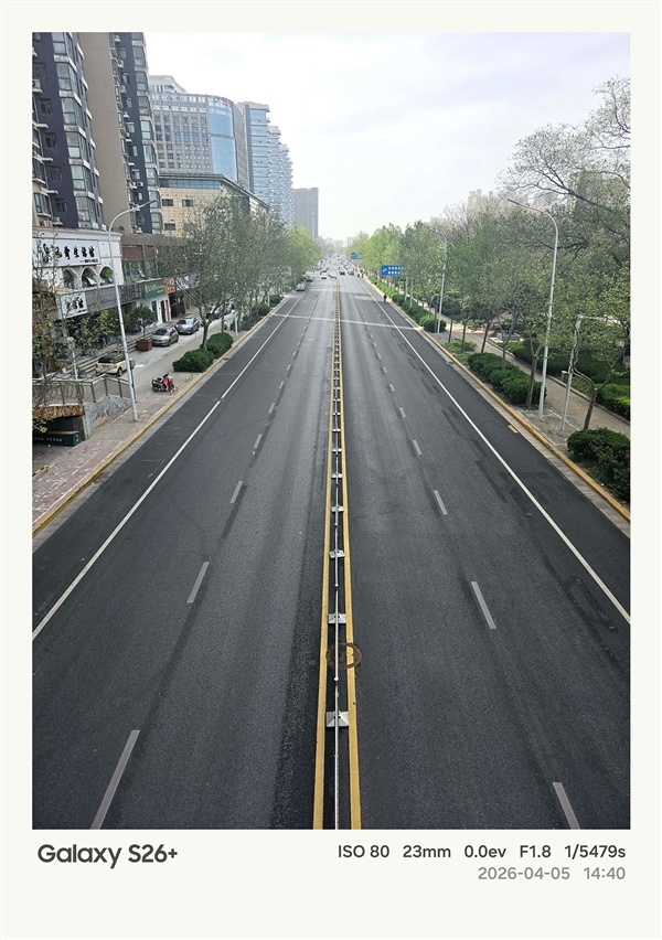 第五代骁龙8至尊版加持！三星Galaxy S26+手机体验评测：浮薄与性能兼得