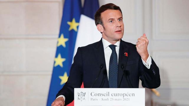 马克龙在欧盟会议上讲话