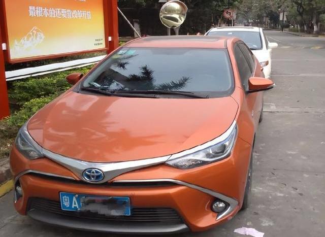 雷凌双擎十年用车真相：次低配竟是代步终极形态，这省钱能力绝了-有驾
