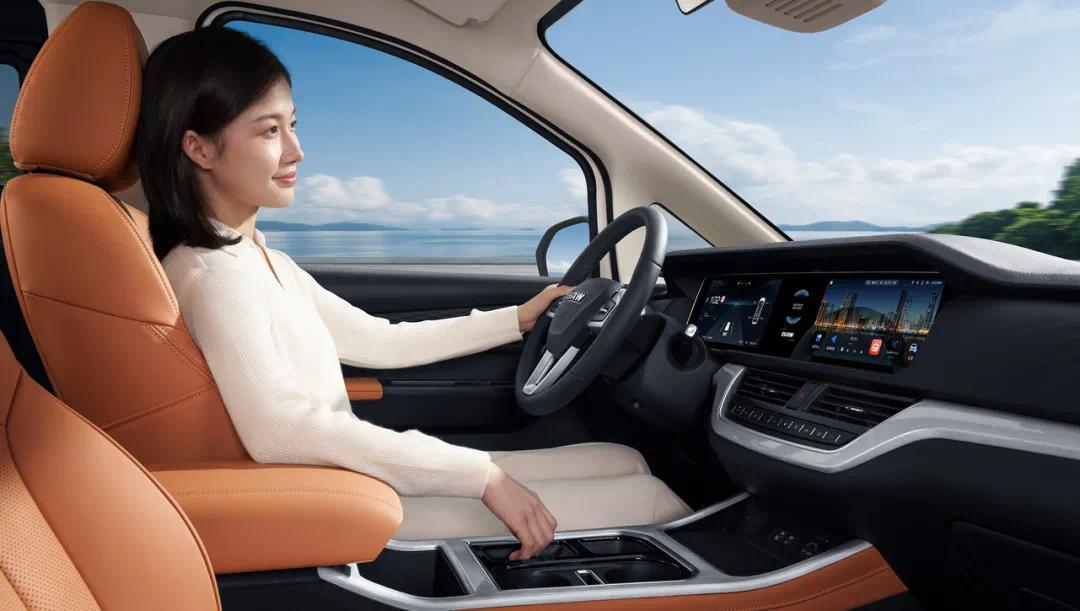 长续航更给力！锐胜王牌E-M7，500km长续航纯电MPV