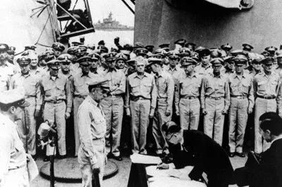 1945年,重光葵在
