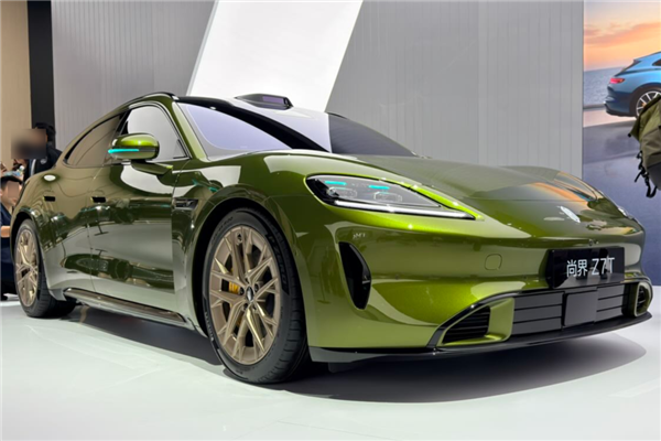 华为一语气发了22个新品 被一款千元机抢了风头