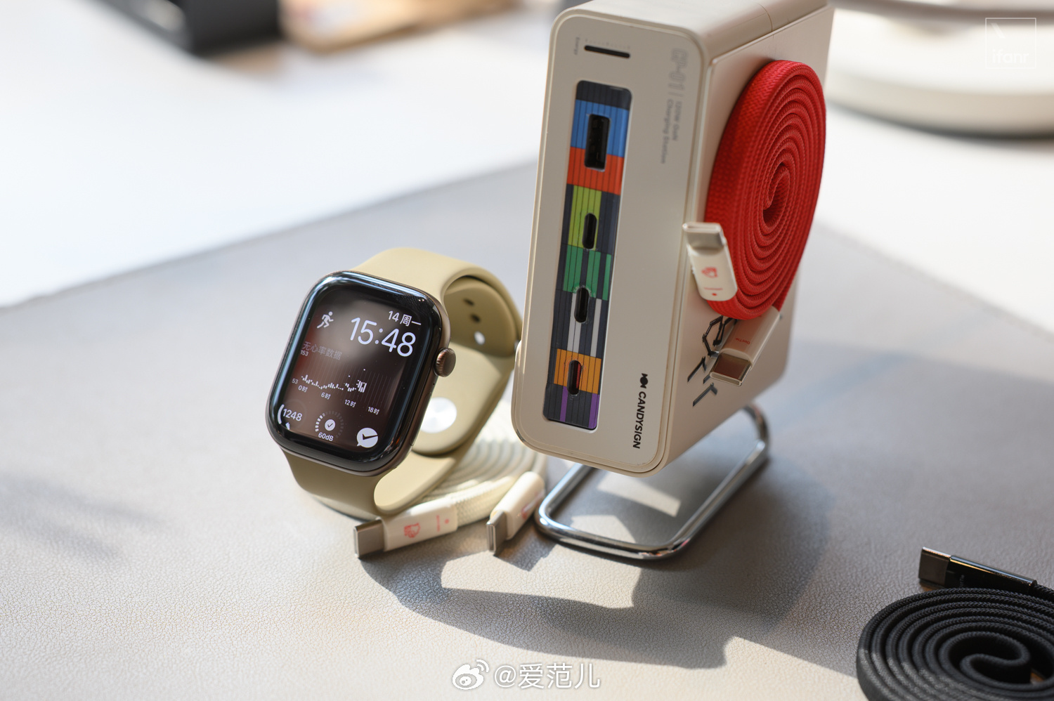 #爱范儿图赏#|Apple Watch Series 12 与 Ul