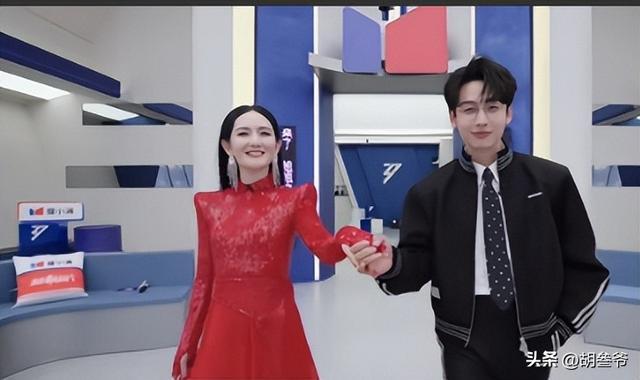 浪姐7大翻车！主持人开黄腔，杜海涛妈妈抢话，黄灿灿揭谢娜老底