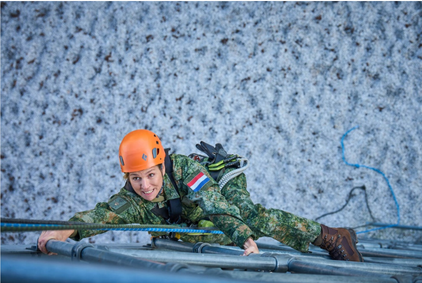 马克西玛接受训练。图源:外媒报道配图