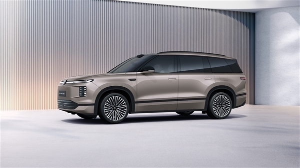 大众增程奶爸车来了 ID. ERA 9X量产下线：月底价格见分晓