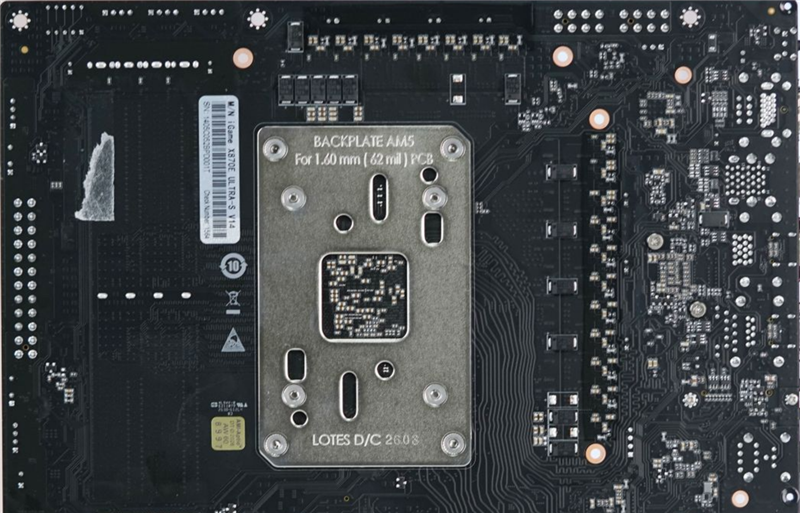 2000元以内没有敌手!iGame X870E ULTRA-S V14评测