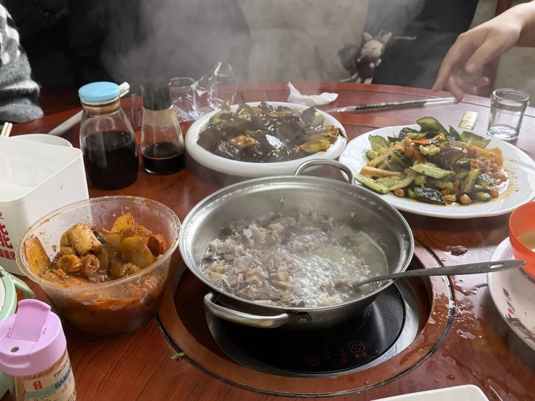 羊汤。(图/吃卜宝 摄)
