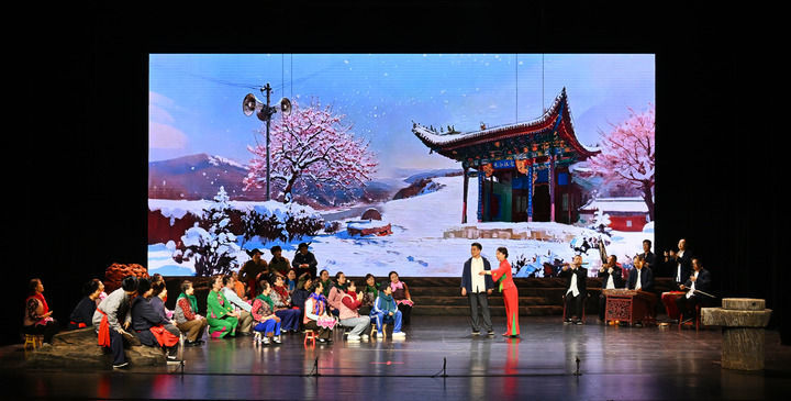 山西省河曲县大型舞台音乐剧《大河长歌》表演场景。(受访者供图)