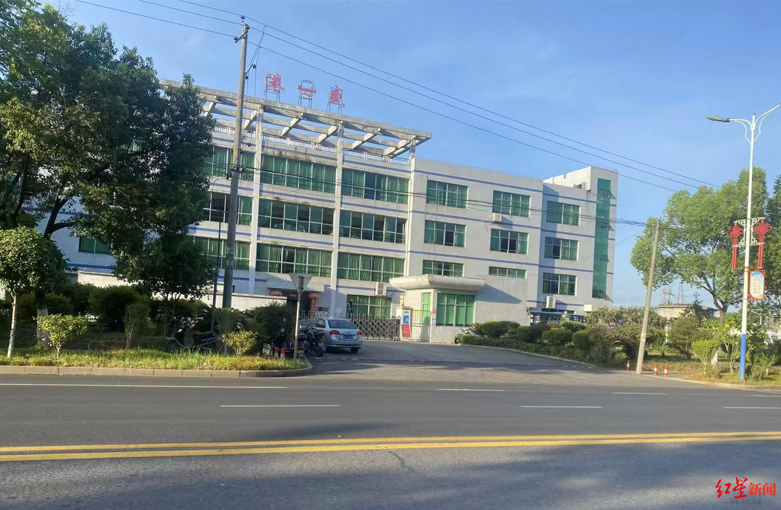微信图片_20251023184439_副本.jpg
