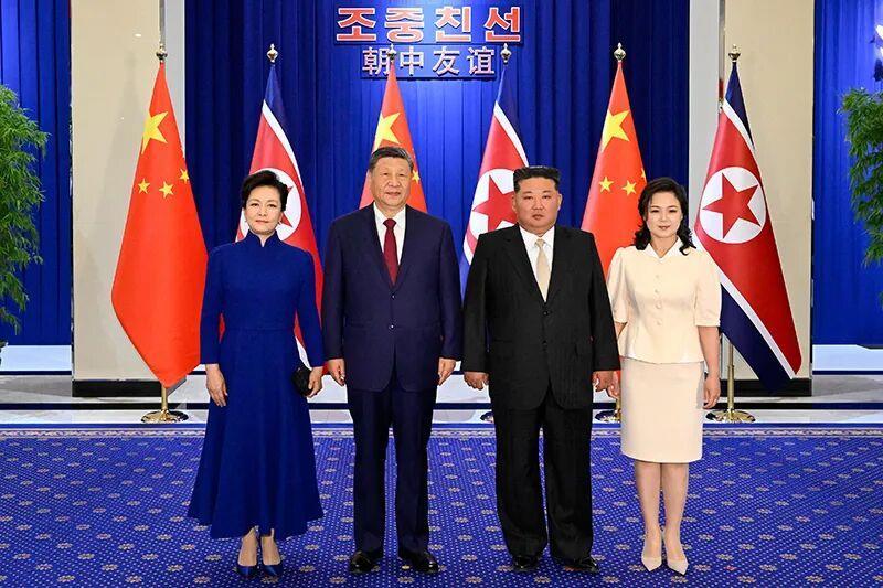 △2026年6月8日,习近平总书记和夫人彭丽媛在平壤木兰馆出席欢迎宴会。