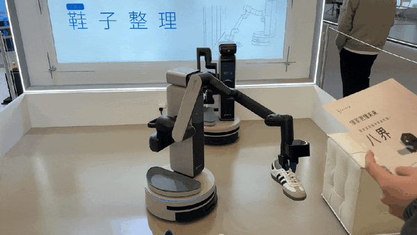 要不是逛过这个展 我真以为机器人能做家务了