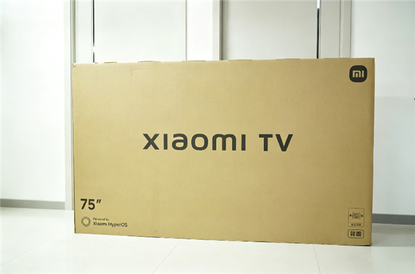 三色独立发光！小米首款RGBMini LED电视图赏
