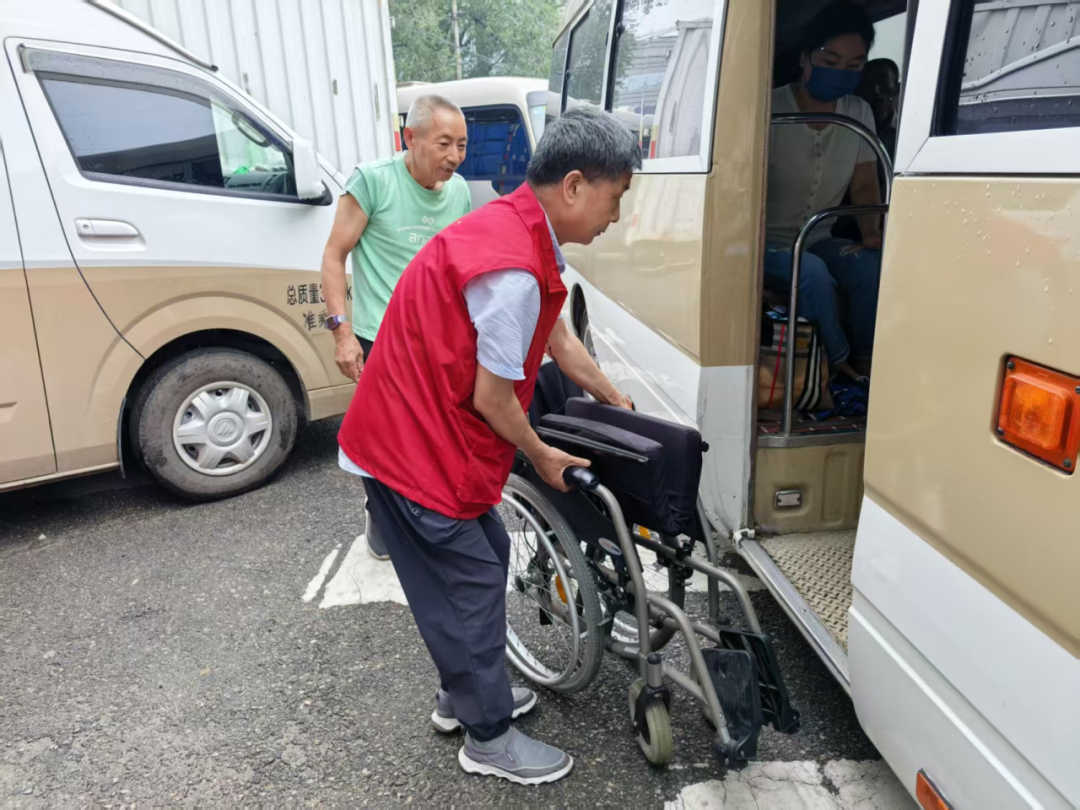 五里坨街道迅速启动收尾安置服务工作