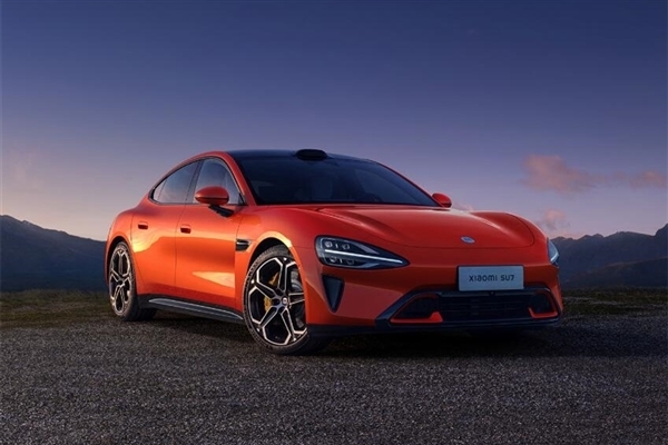 小米SU7、YU7下架熔岩橙配色 雷军：很帅但敢买的人太少了