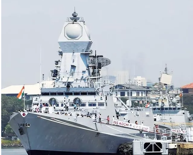 此次护航行动,印度出动了P15型驱逐舰。