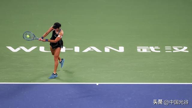 2026武网女单第二轮,王曦雨与对手激战三盘,最终无缘16强