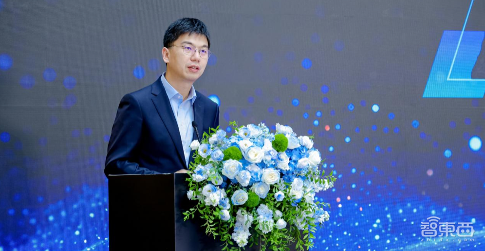 商汤大装置WAIC发成绩单:日均Token破2.4万亿,预计2026全年实现25倍增长