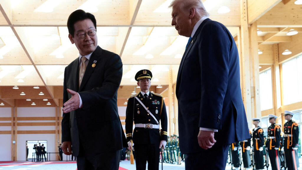 【韩媒不满：特朗普把韩国当成“有钱的冤大头”，唯有屈辱可言】韩媒不满