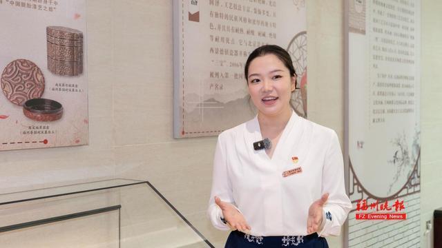 张卓尔。