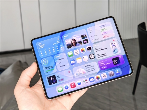 iPhone X一机难求再度重演!苹果折叠屏供货严重不及