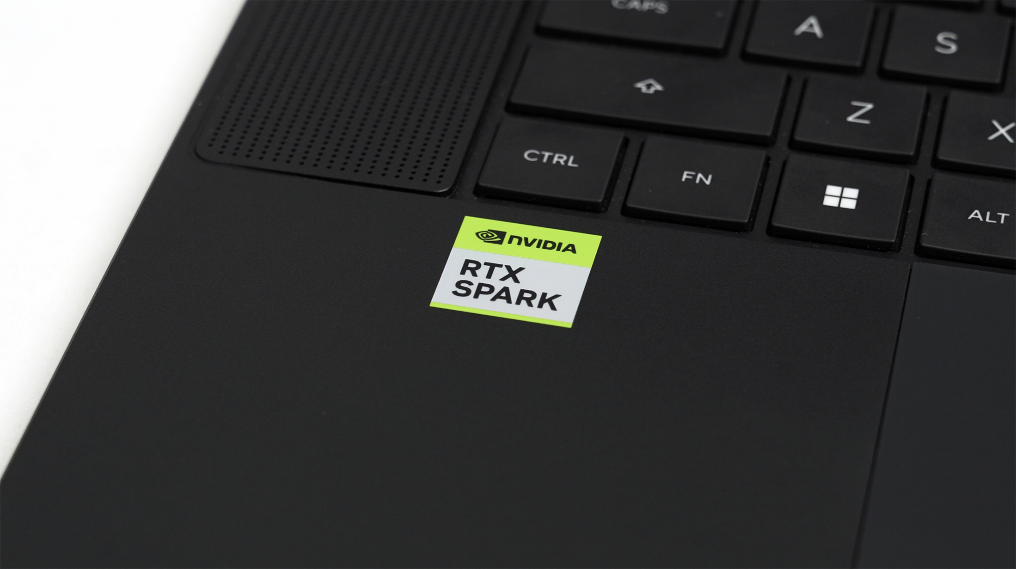 英伟达RTX Spark真机上手!十大亮点都在这了