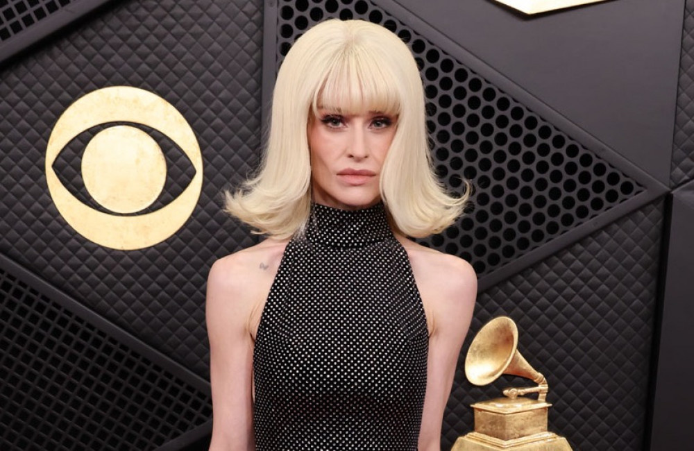 凯莉·奥斯本(Kelly Osbourne)算不上一线巨星开yun体育网,但她的口头果真吓到我了——她难谈看不出我方这情状糟透了吗?