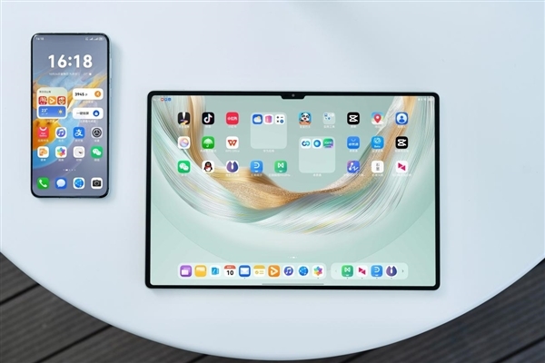 开学焕新季:华为平板+笔记本限时优惠 鸿蒙6加持更高效更流畅
